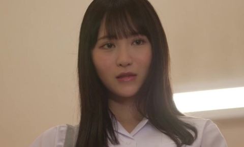 Nhìn crush bị thằng bạn thân địt